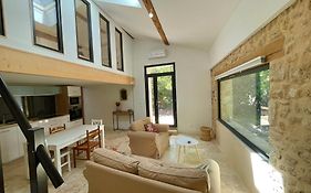 Grange Renovee, Jardin Prive Et Piscine Partagee